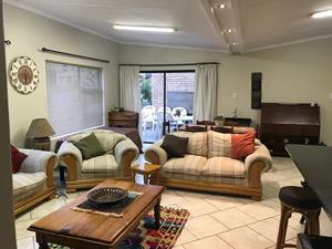 To Let 5 Bedroom Property for Rent in Diaz Beach Western Cape